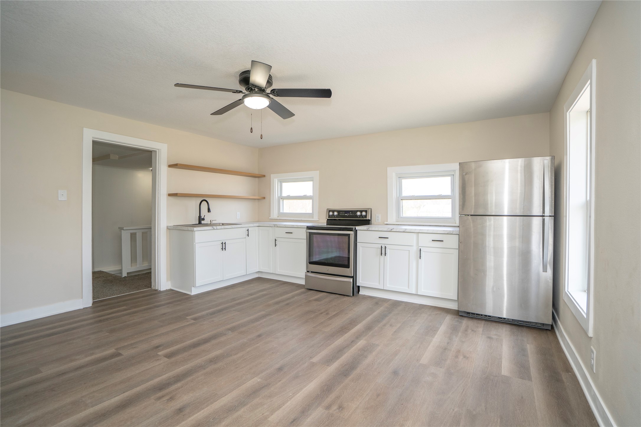 1116 1st Avenue, Newton, Iowa image 5