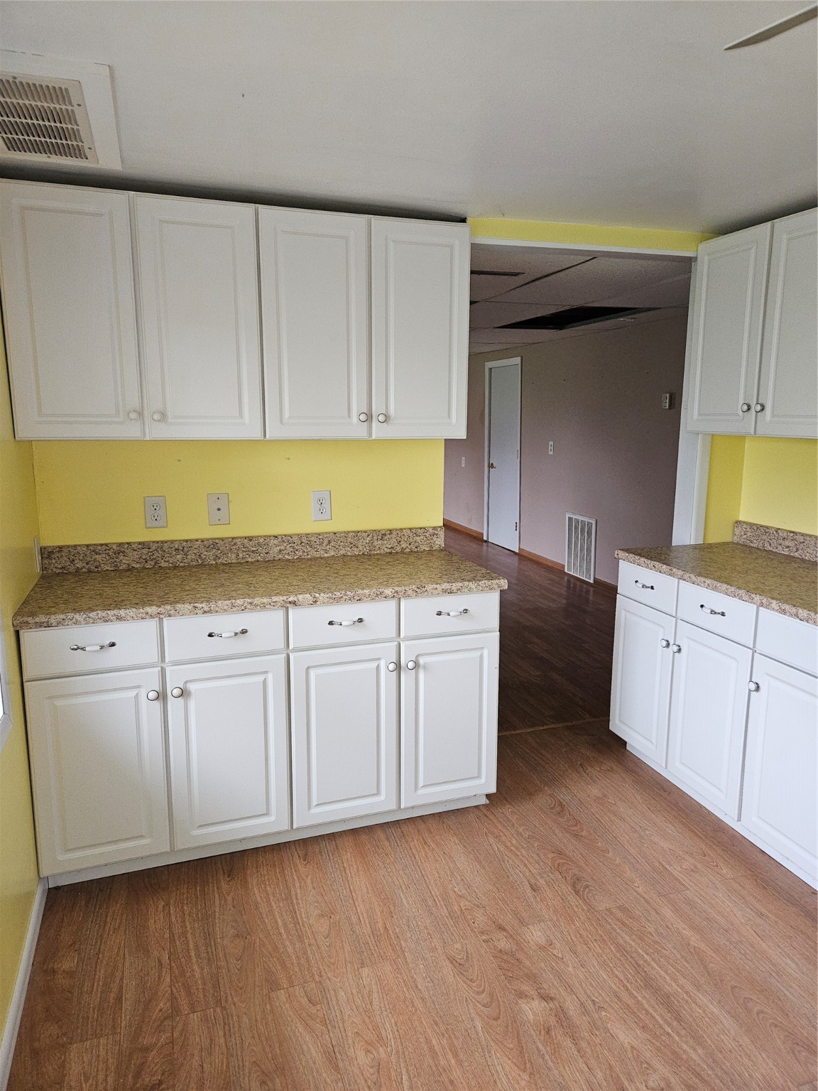 408 Maple Street, De Soto, Iowa image 16