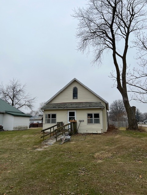 404 S Western Street, Stuart, Iowa image 1