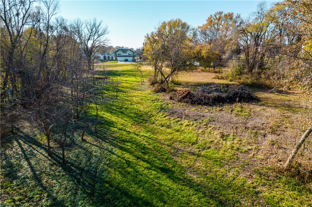 4700 Fairview Drive, Pleasant Hill, Iowa image 11