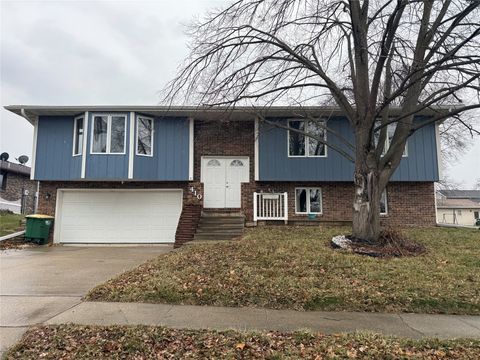 Homes For Sale - 410 N 6th Street<br/> Winterset, IA 50273