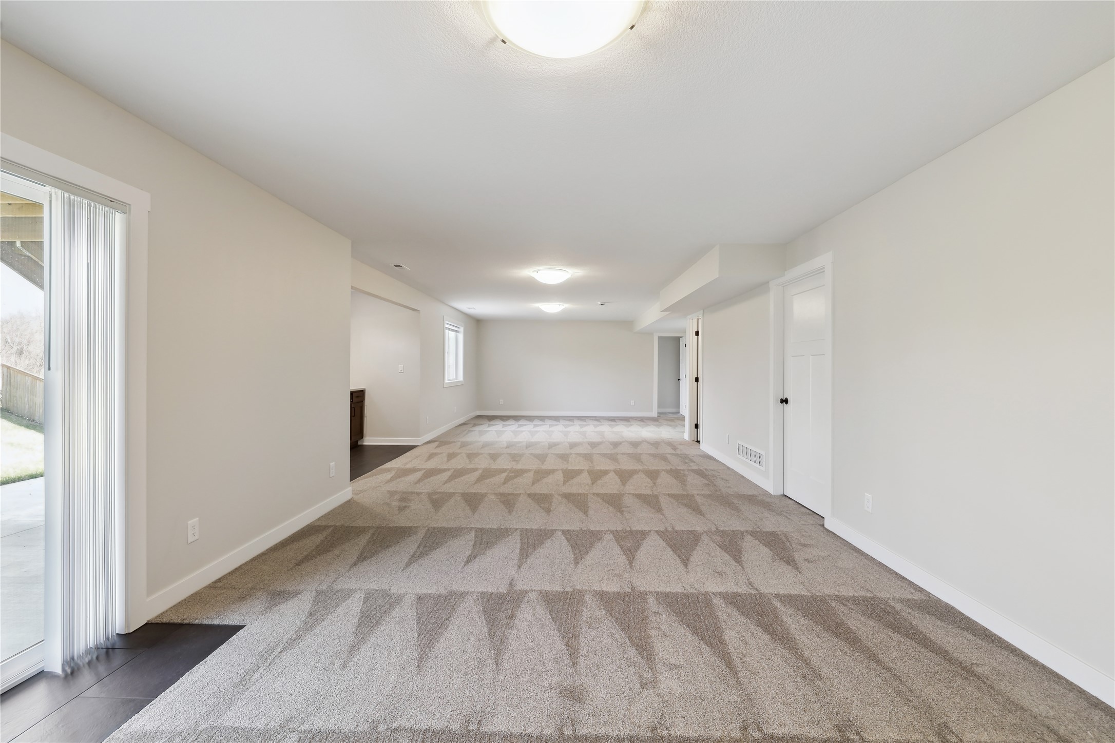 375 NE 61st Street, Pleasant Hill, Iowa image 29