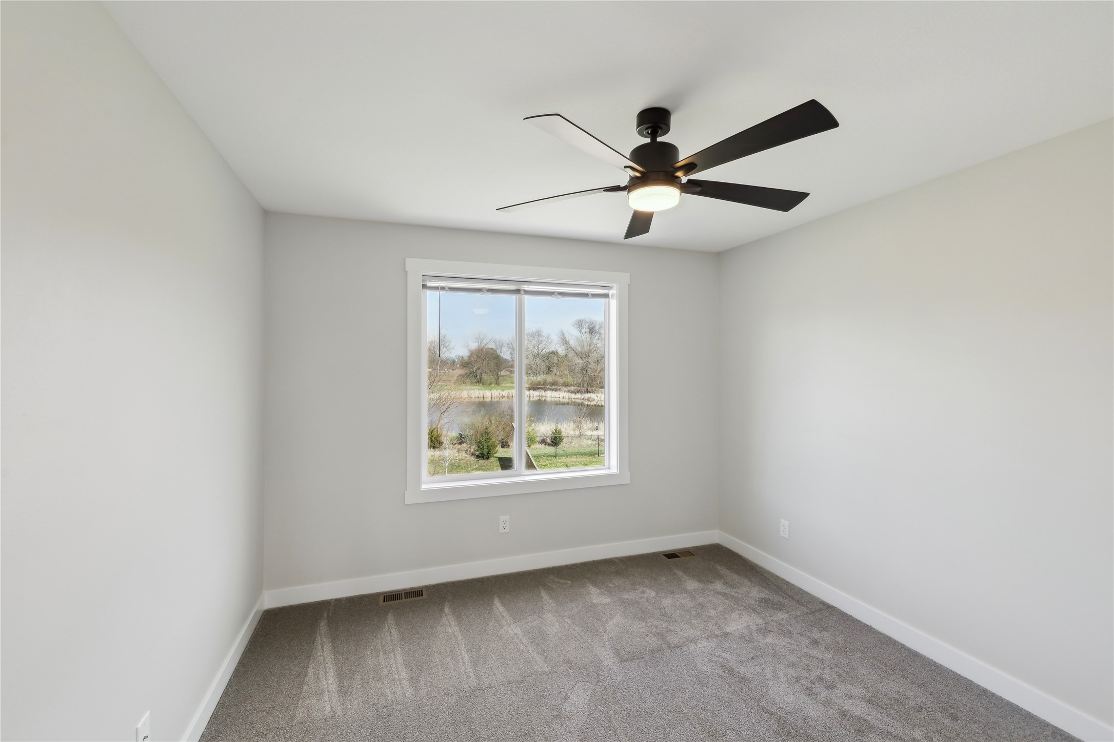 375 NE 61st Street, Pleasant Hill, Iowa image 20