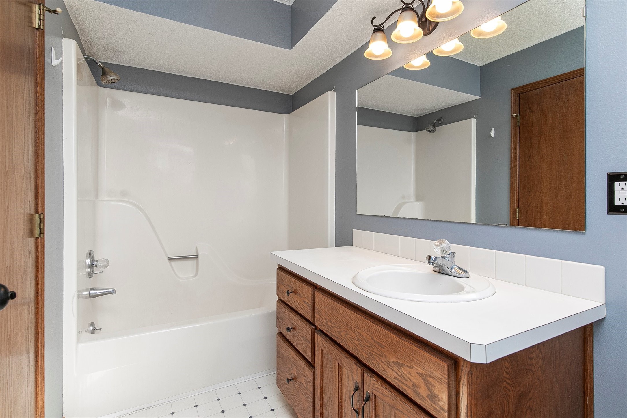 2434 SE 12th Street, West Des Moines, Iowa image 18