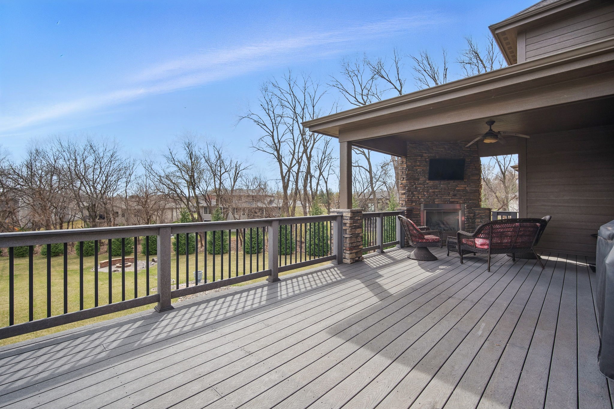 7401 NW 107th Street, Johnston, Iowa image 31