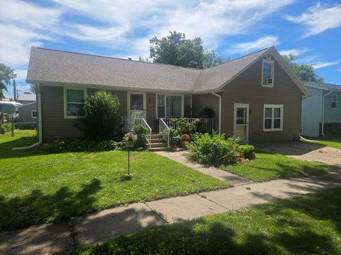Homes For Sale - 303 14th Street<br/> Greene County, Grand Junction, IA 50107