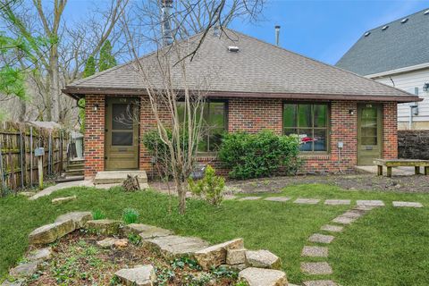 Multifamily For Sale - 576 & 578 SW 42nd Street<br/> Des Moines, IA 50312