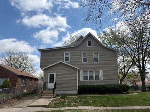 Homes For Sale - 3419 1st Street<br/> Des Moines, IA 50313