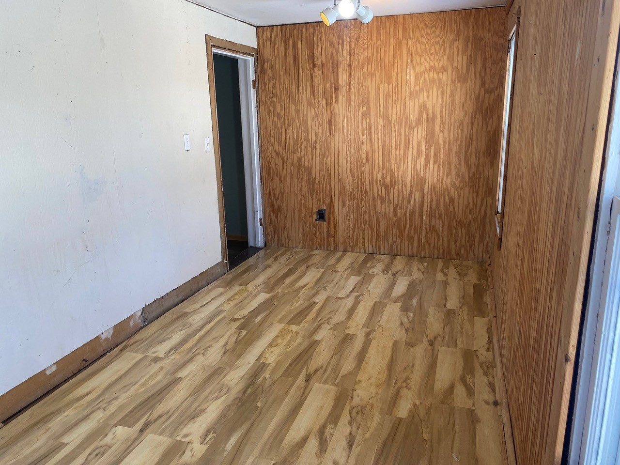 402 2nd Street, Victor, Iowa image 18