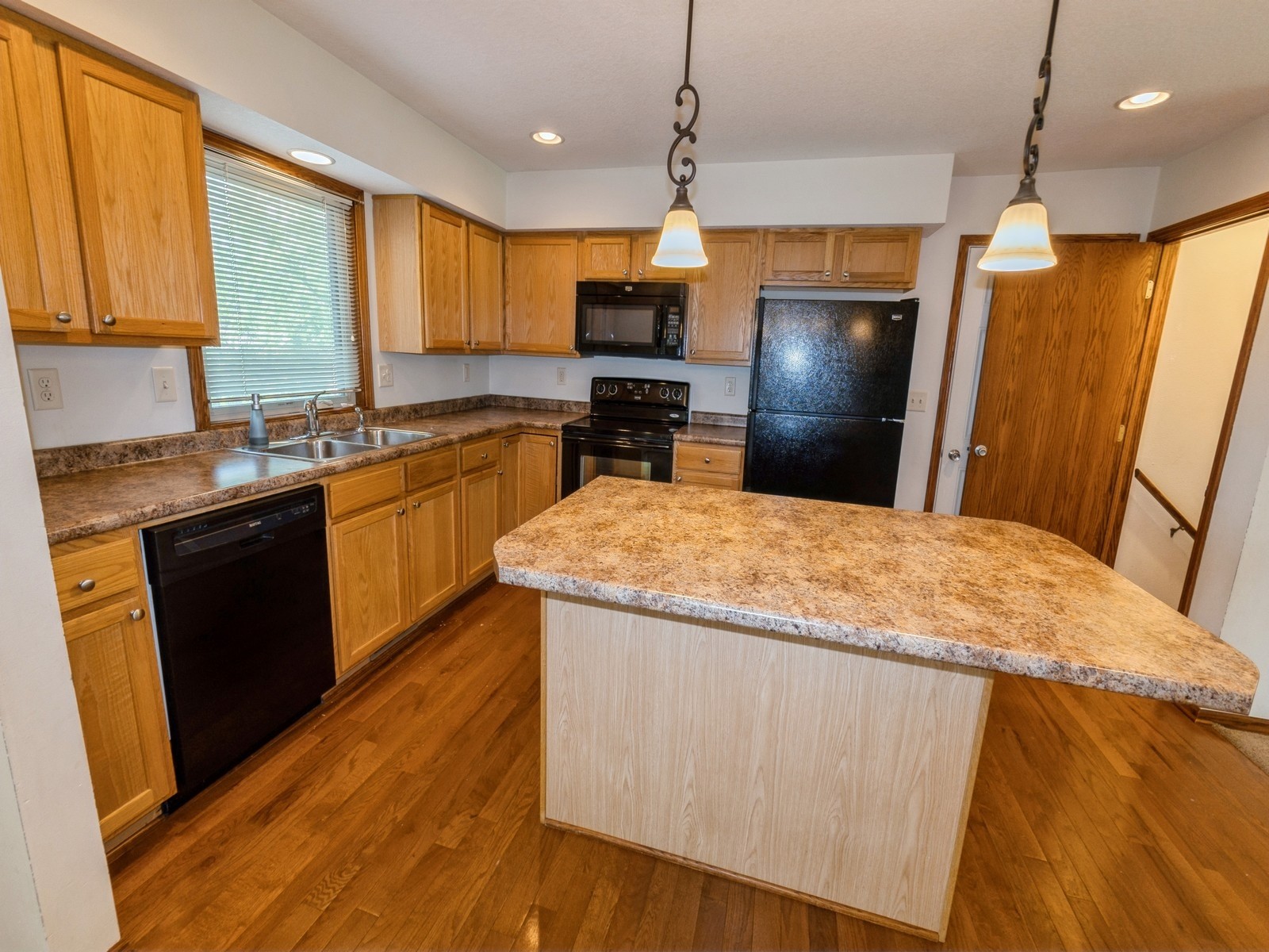 118 NW Abilene Road, Ankeny, Iowa image 4