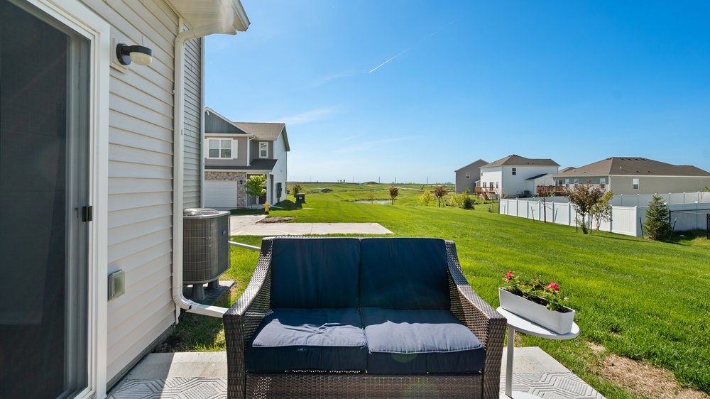 1057 Maywood Lane, Waukee, Iowa image 28