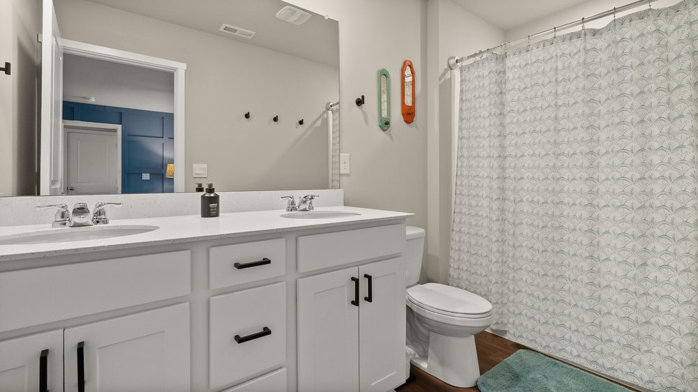 1057 Maywood Lane, Waukee, Iowa image 17