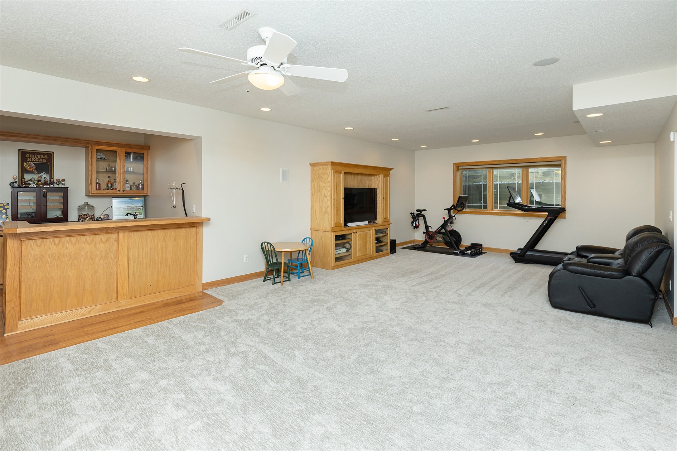 1385 Tulip Tree Lane, West Des Moines, Iowa image 25