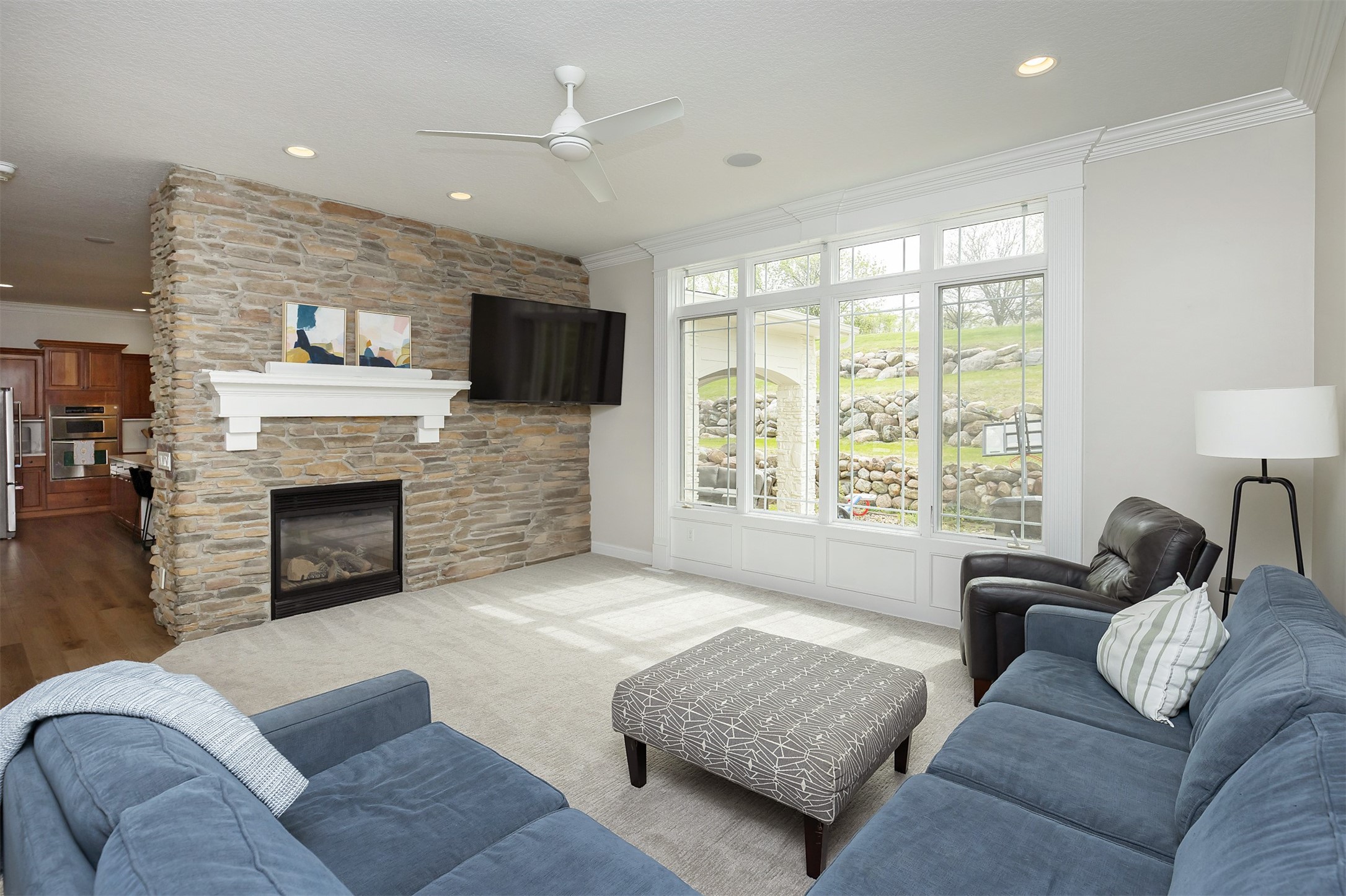 1385 Tulip Tree Lane, West Des Moines, Iowa image 8