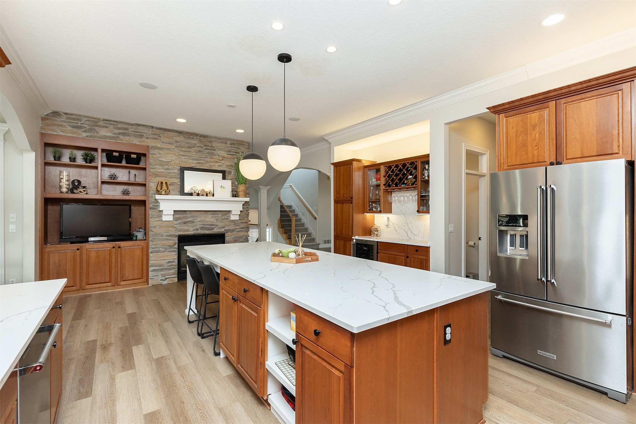 1385 Tulip Tree Lane, West Des Moines, Iowa image 6