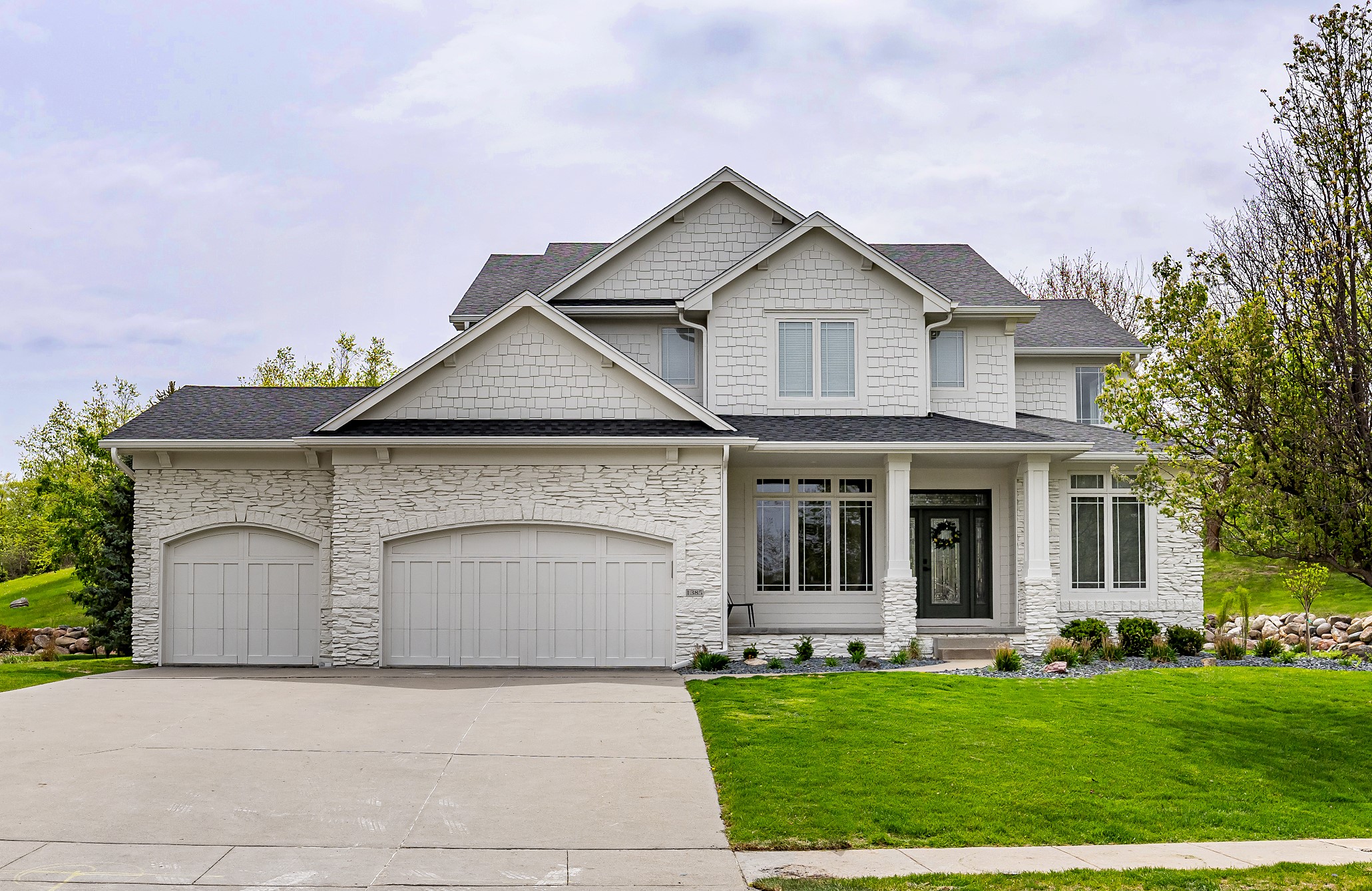 1385 Tulip Tree Lane, West Des Moines, Iowa image 1
