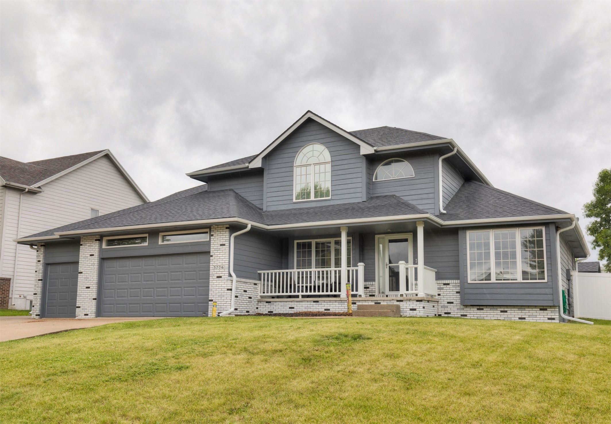 3706 SW 36th Street, Des Moines, Iowa image 2