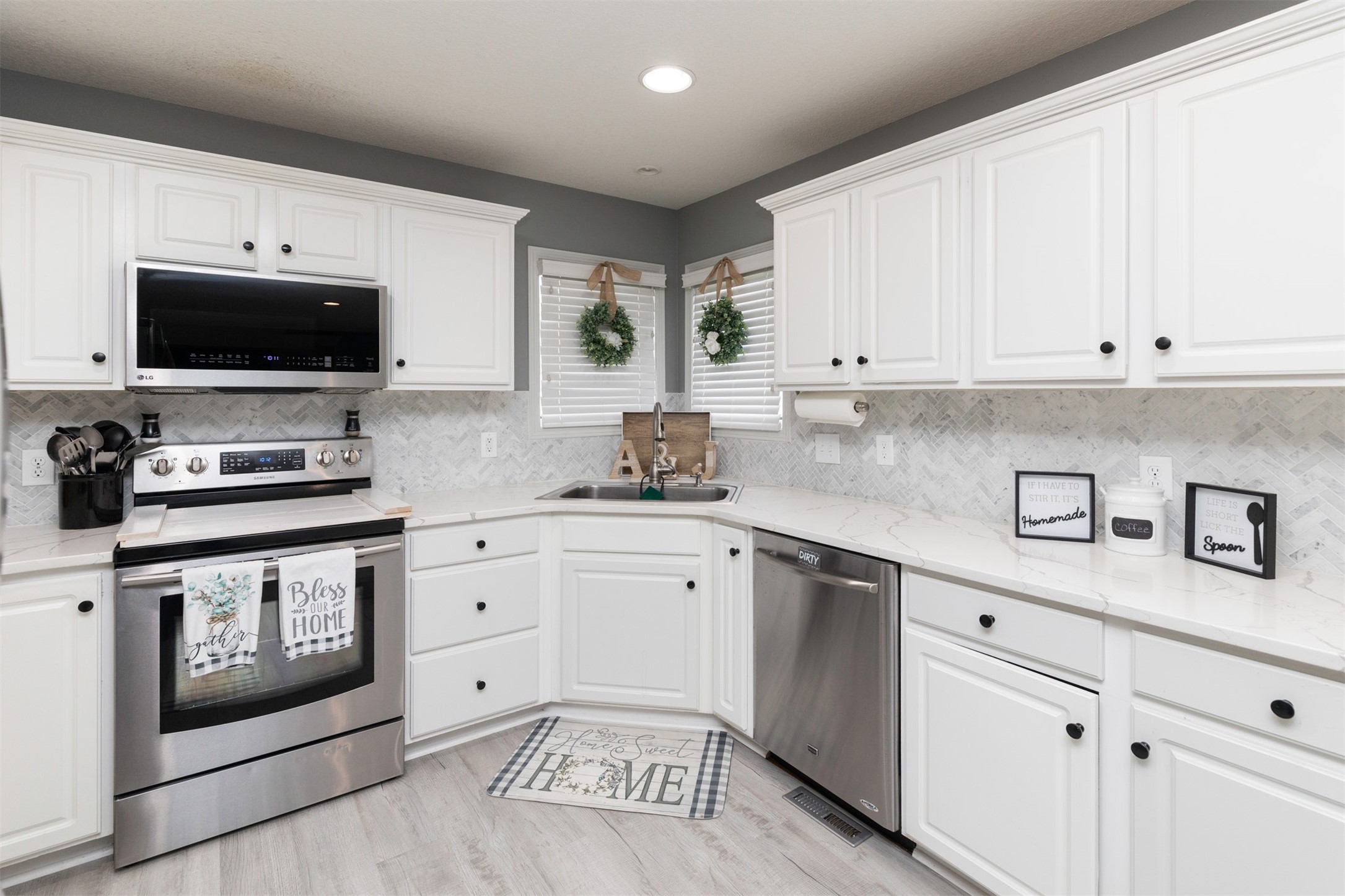 3706 SW 36th Street, Des Moines, Iowa image 10