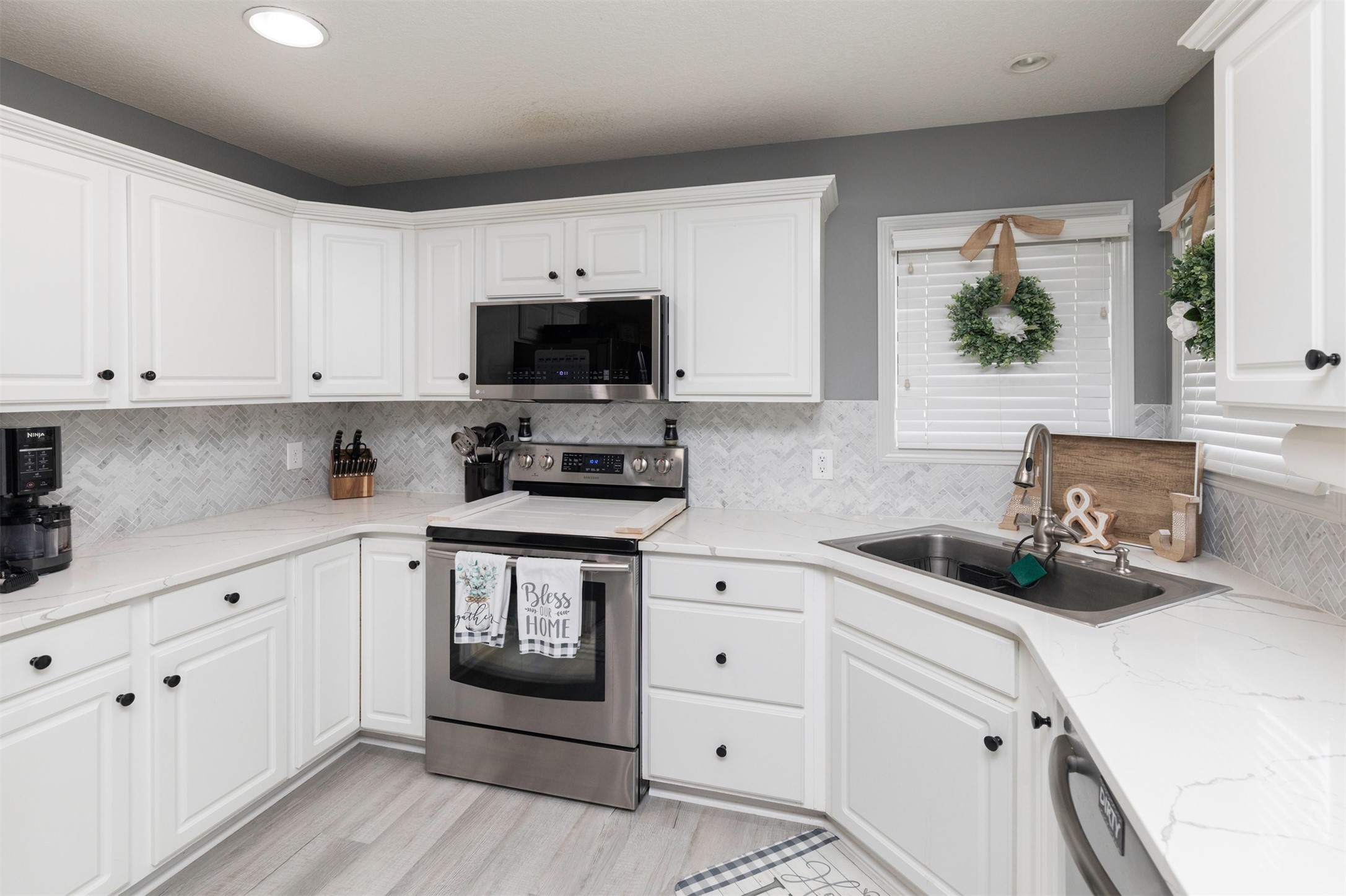 3706 SW 36th Street, Des Moines, Iowa image 11