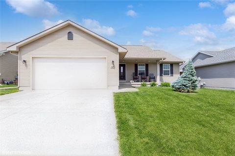 Single Family Residence in Urbandale IA 3614 163rd Street.jpg