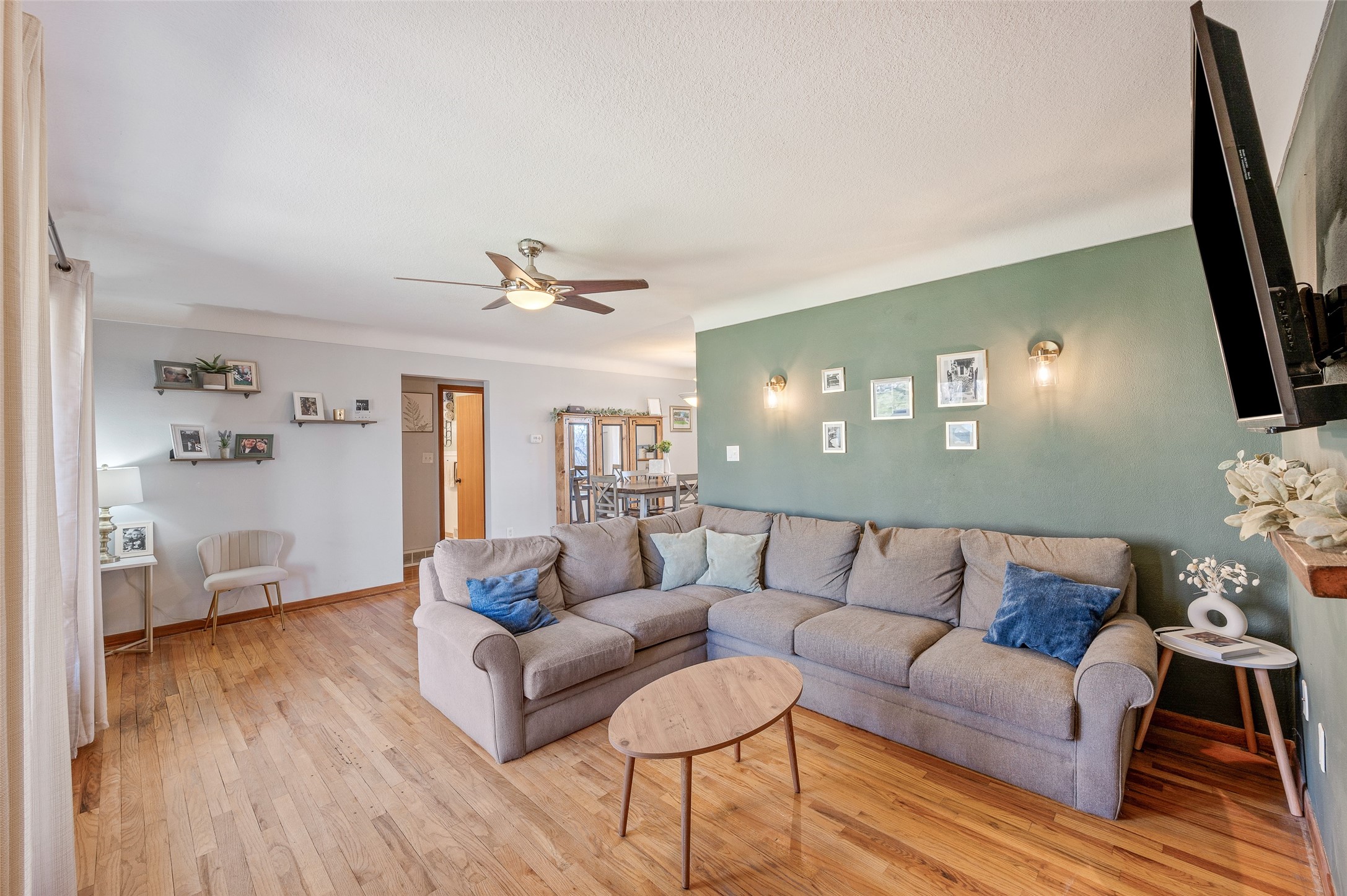 2535 Boyd Street, Des Moines, Iowa image 7