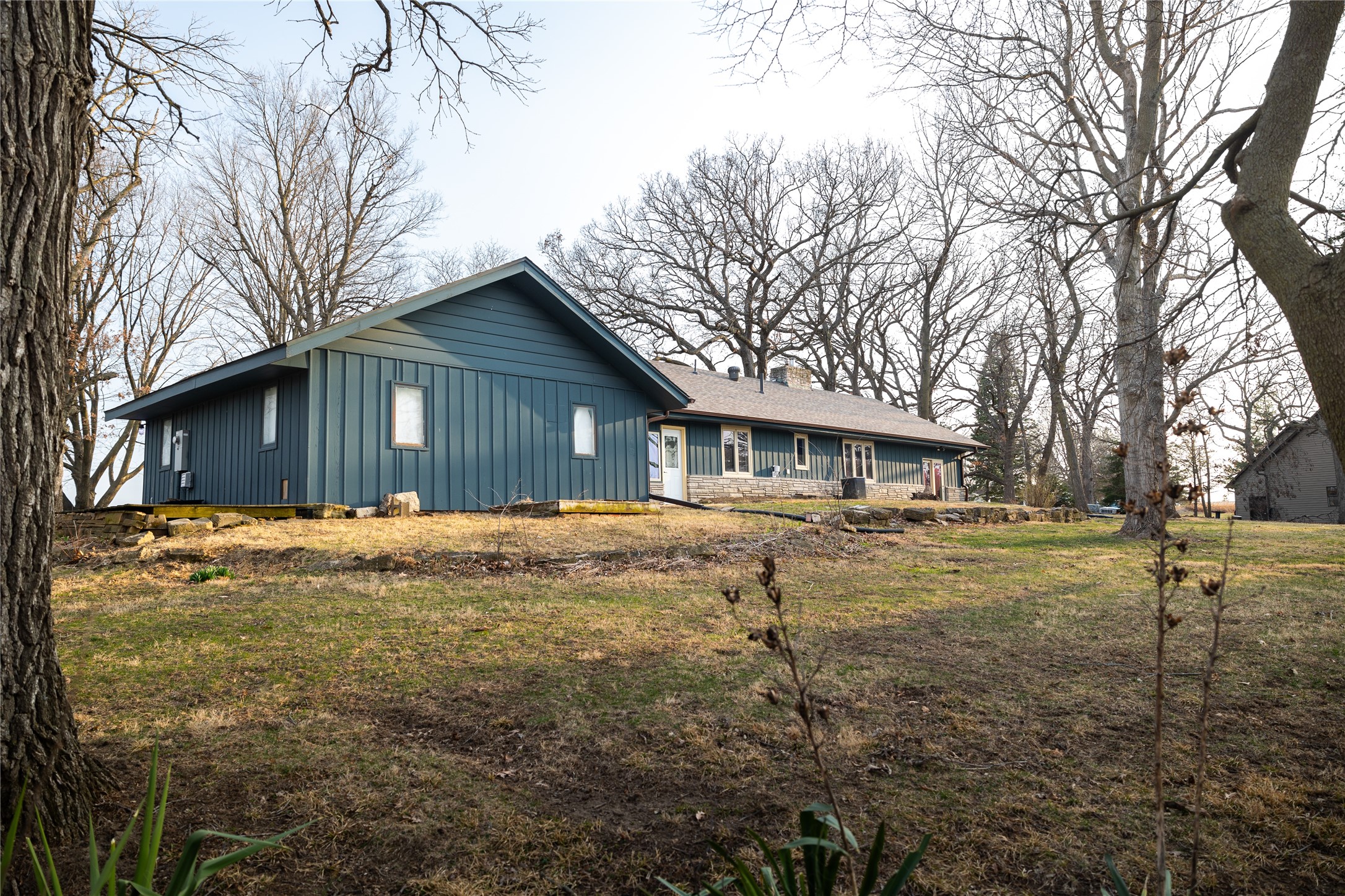641 228th Place, Pella, Iowa image 31
