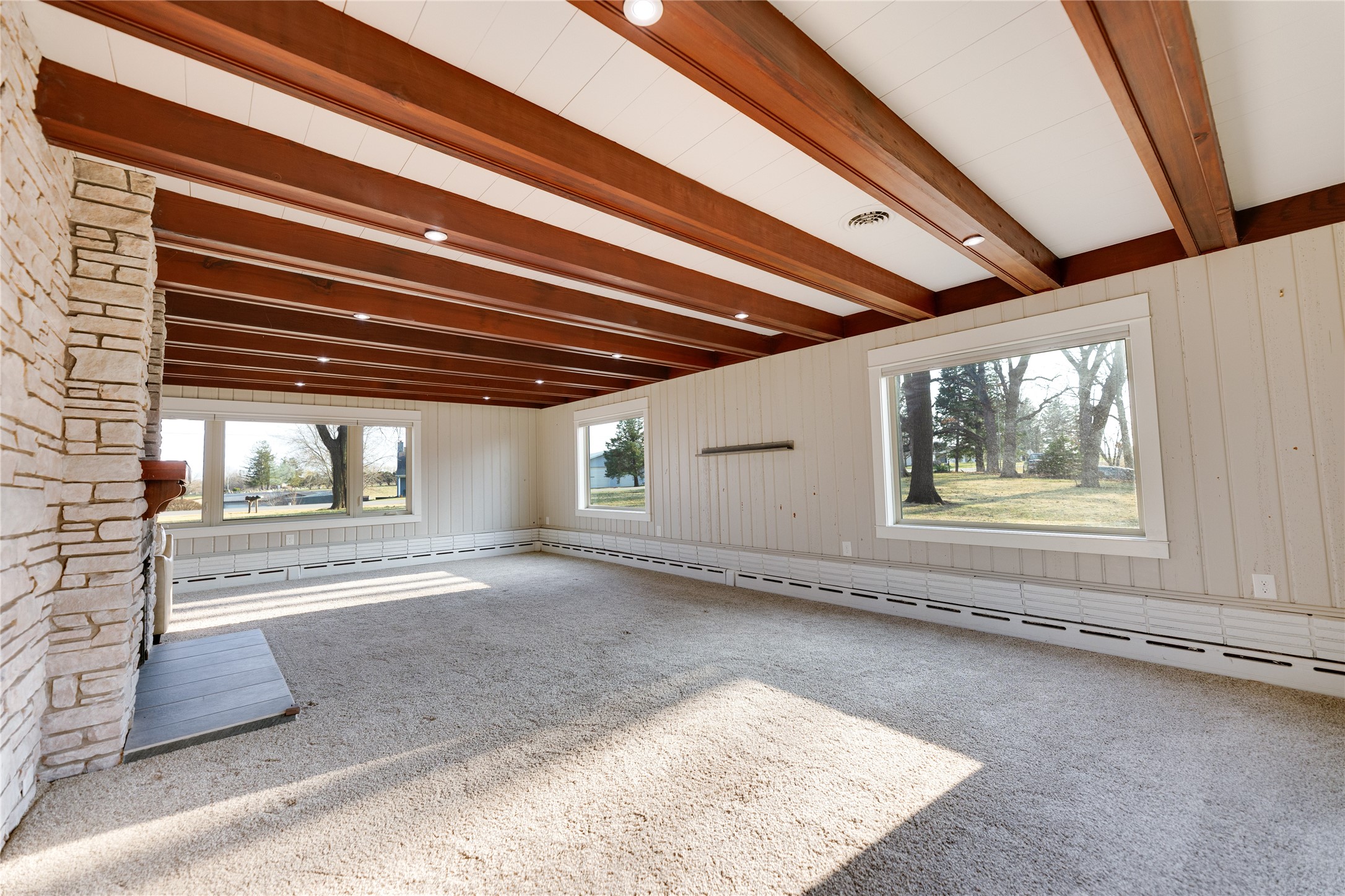 641 228th Place, Pella, Iowa image 17