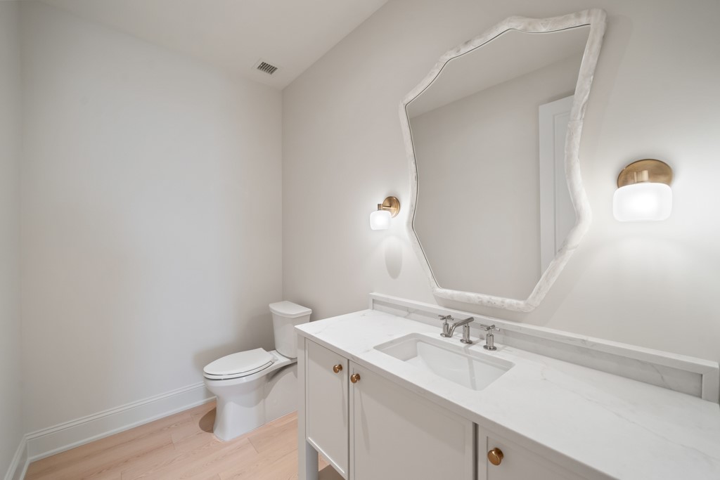 595 60th Street S 303