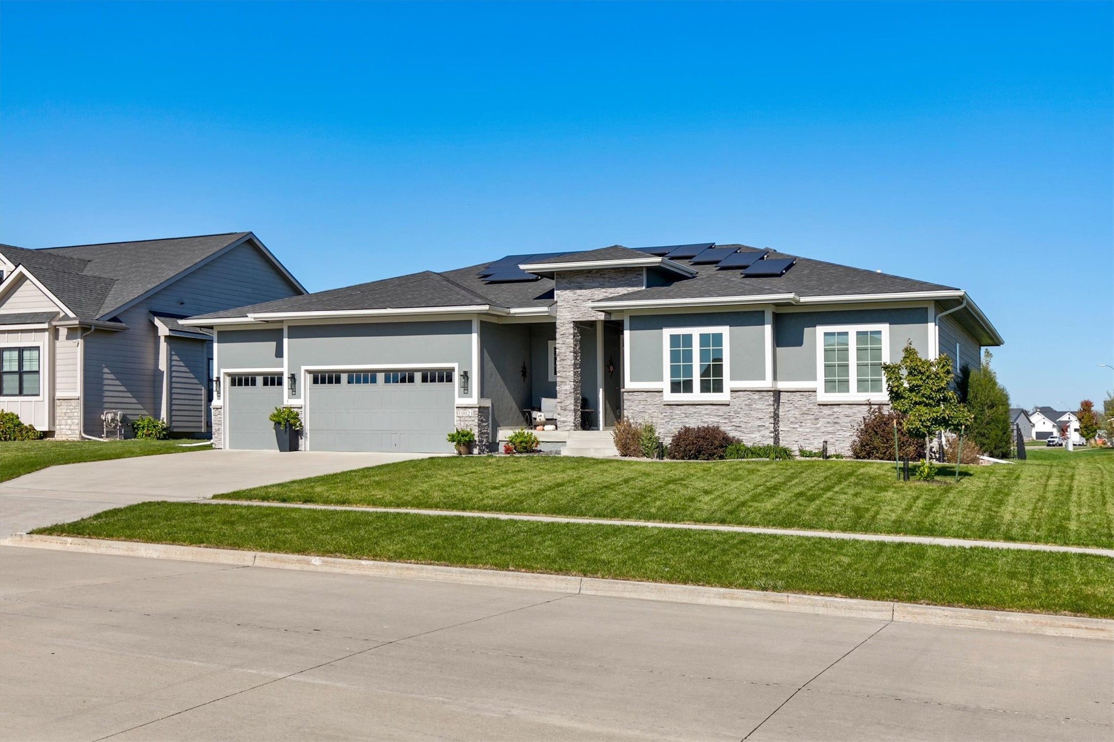 10021 Empire Court