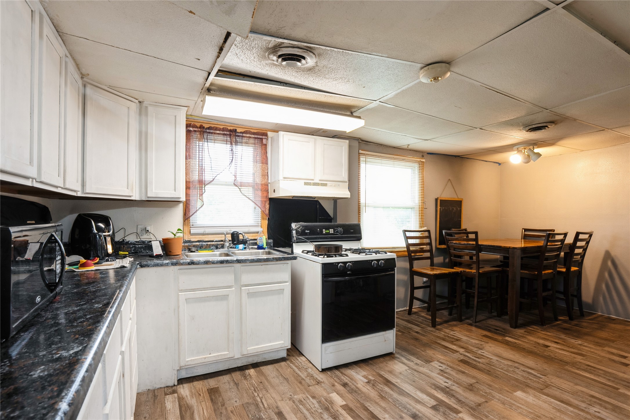 2776 NE Norwood Lane, Des Moines, Iowa image 6