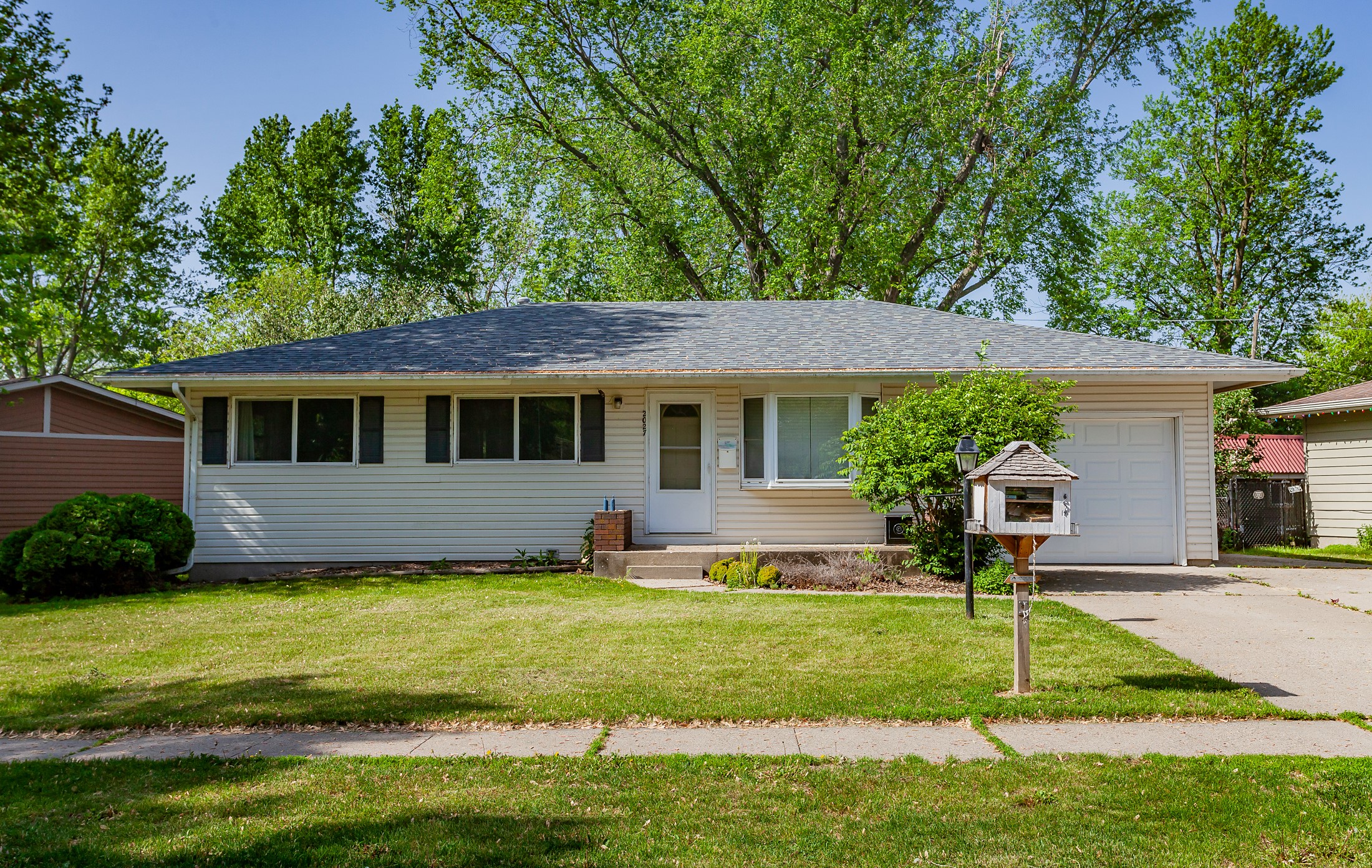 2027 Melrose Avenue, Ames, Iowa image 1