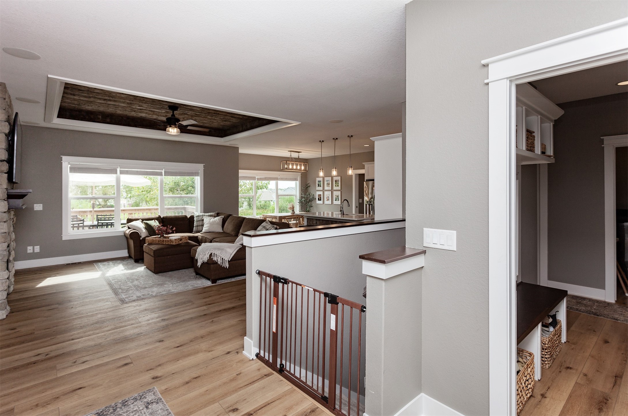 5003 NE Ledgestone Court