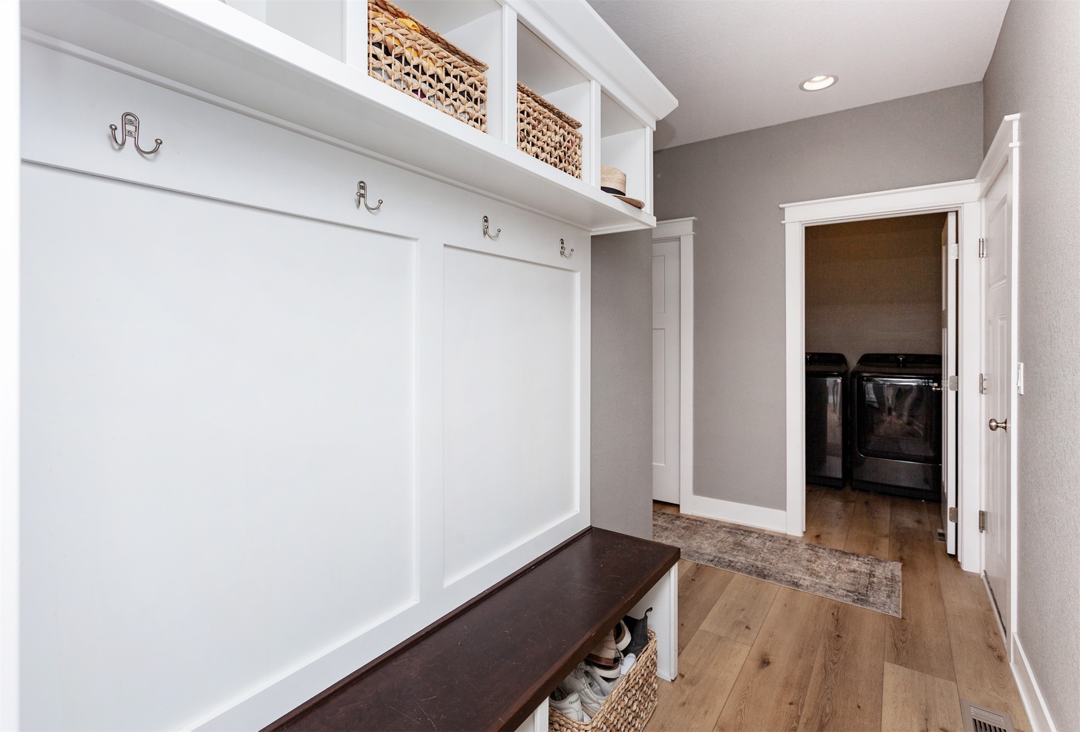 5003 NE Ledgestone Court