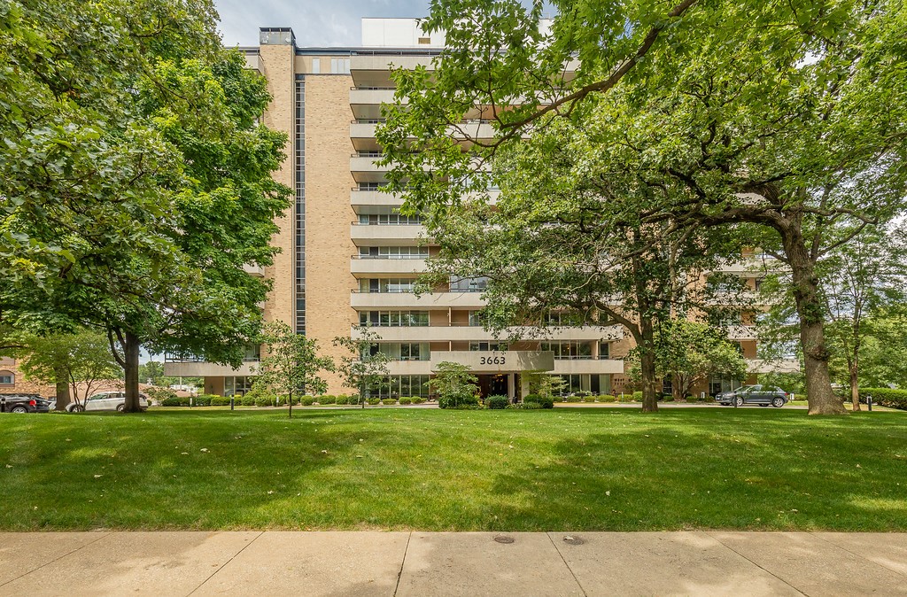 3663 Grand Avenue #1004, Des Moines, Iowa image 1