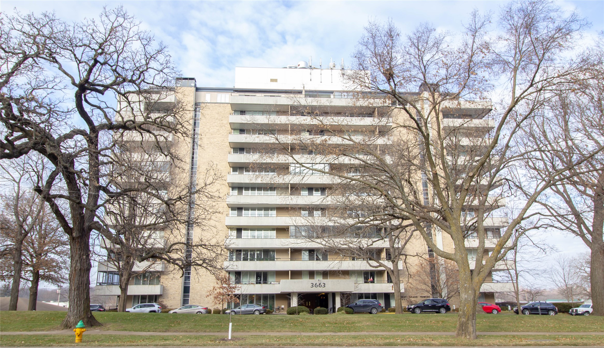 3663 Grand Avenue #1004, Des Moines, Iowa image 1