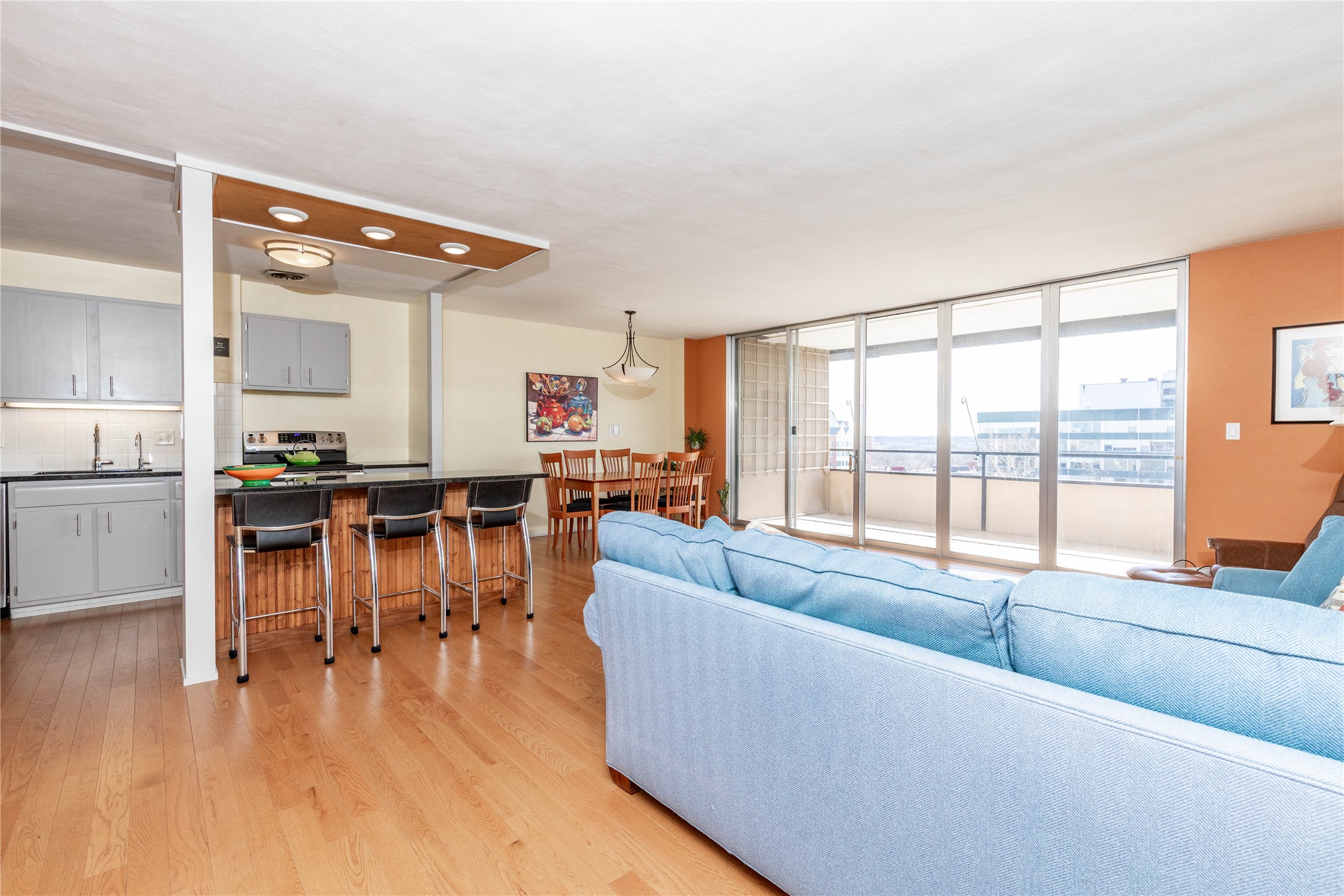 3663 Grand Avenue #1004, Des Moines, Iowa image 9