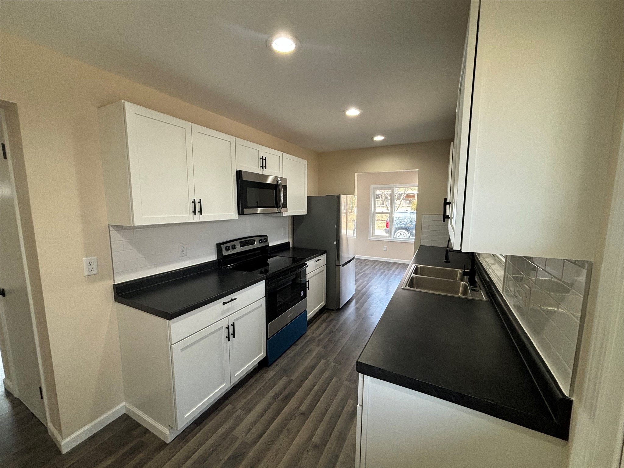 326 31st Street, Des Moines, Iowa image 5