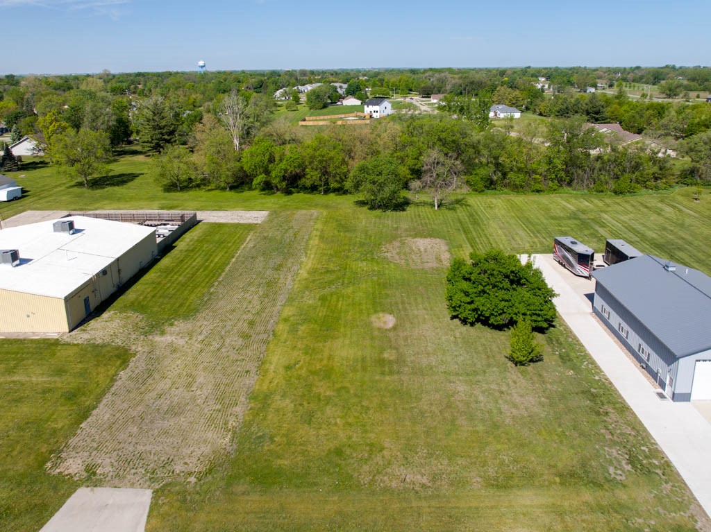 1509 18th Street, Perry, Iowa image 2