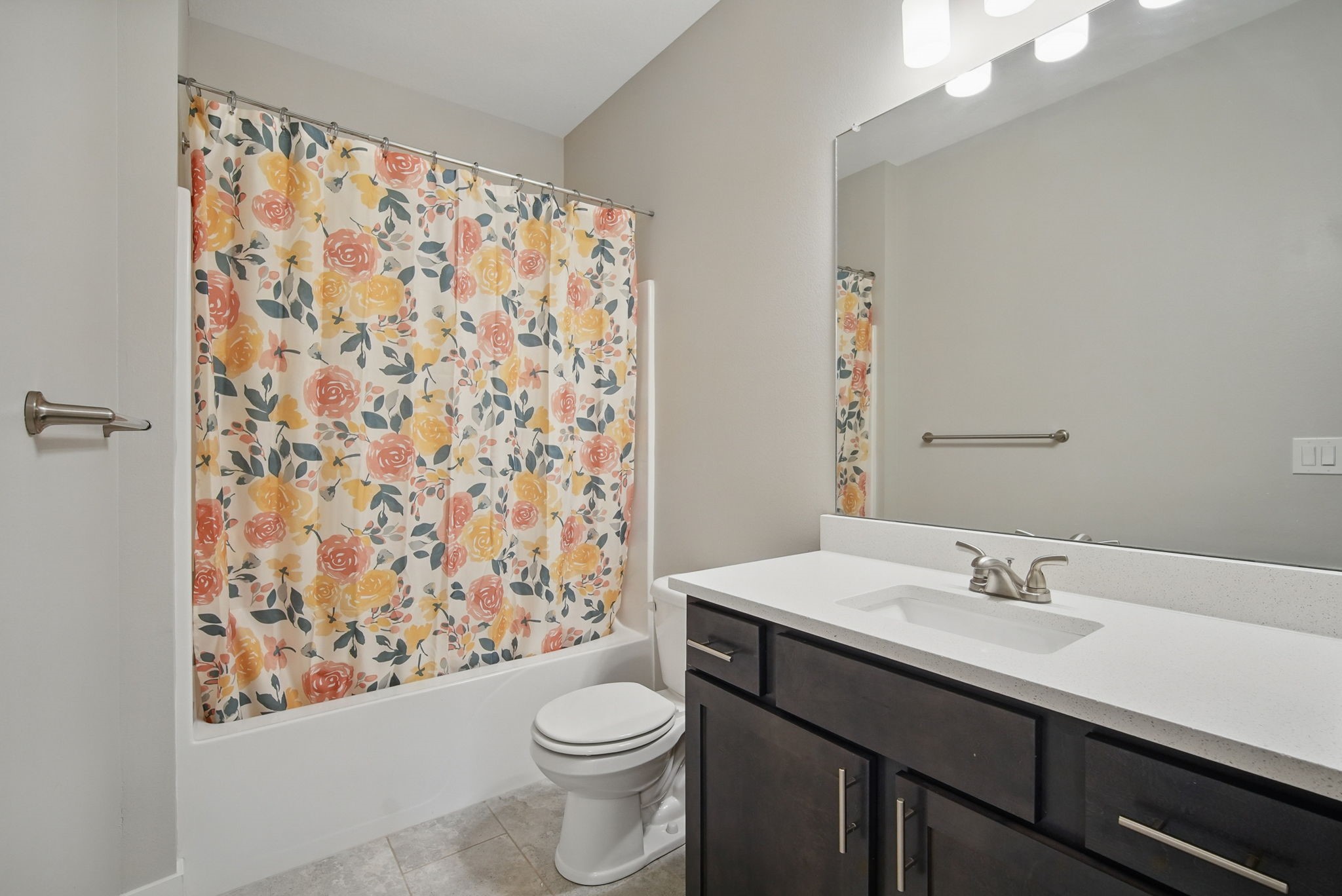 9674 Crowning Drive, West Des Moines, Iowa image 18