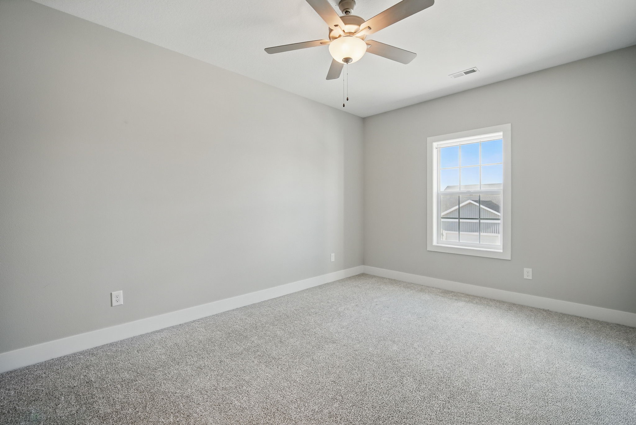 9674 Crowning Drive, West Des Moines, Iowa image 19