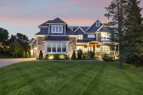 1738 S 40th Court West Des Moines IA 50265