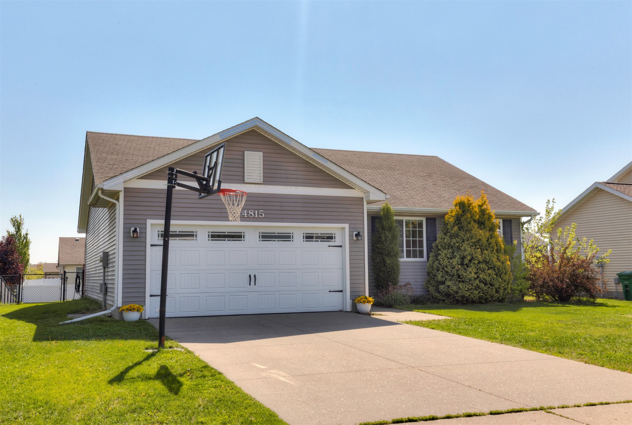 4815 NE Trilein Drive, Ankeny, Iowa image 2