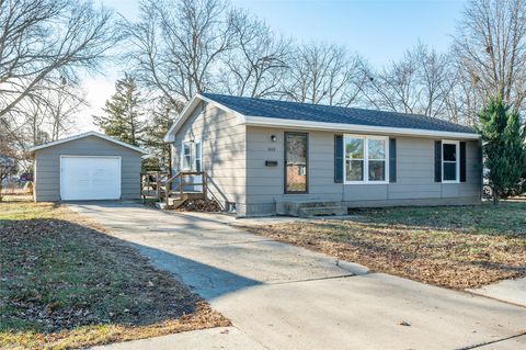 1022 W Washington Street Winterset IA 50273