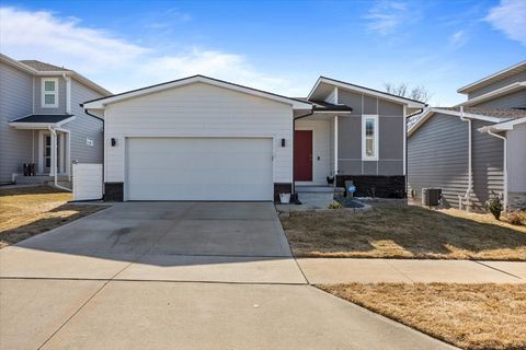 Homes For Sale - 902 NE 14th Street<br/> Grimes, IA 50111