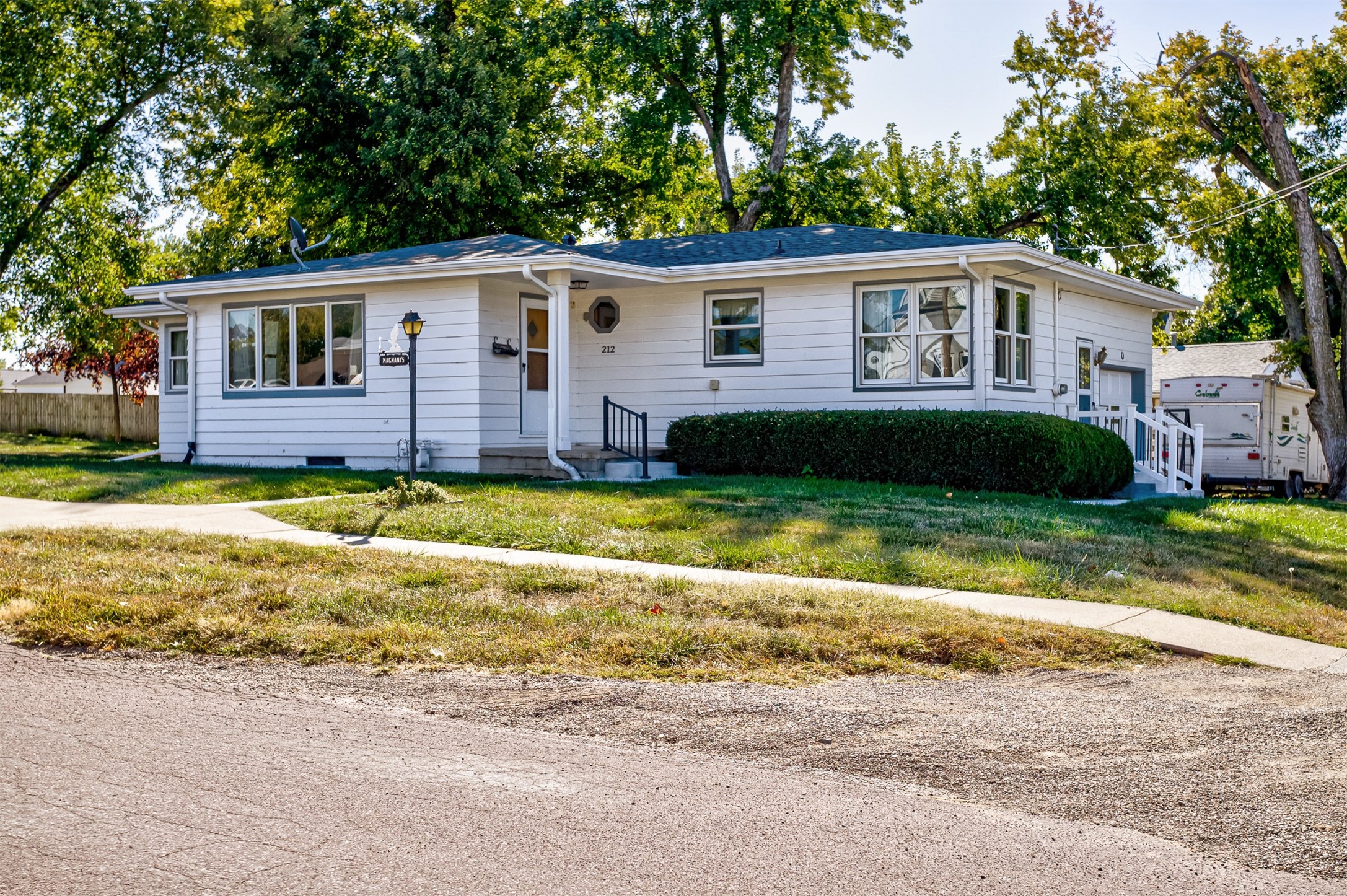 536 W Centennial Drive, Huxley, Iowa image 1