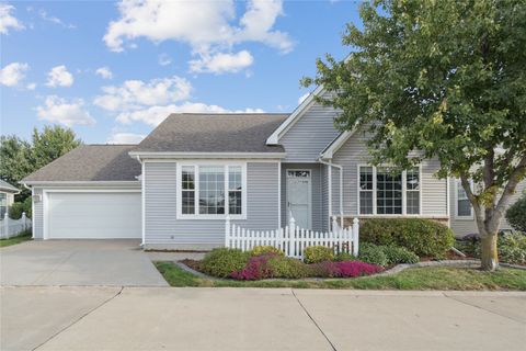 12723 Sunflower Drive Urbandale IA 50323