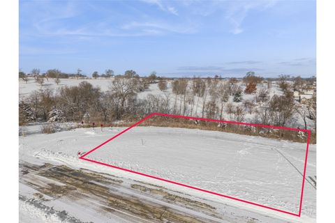 Vacant Land For Sale - 320 Hudson Avenue<br/> Van Meter, IA 50261