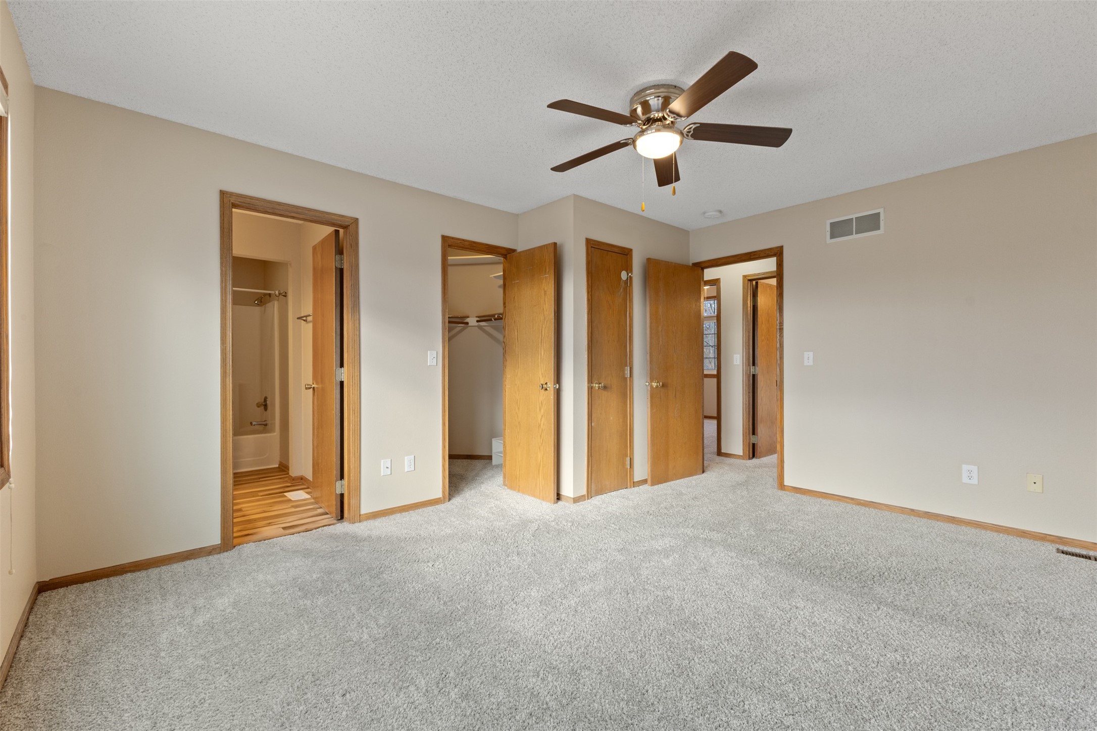 2510 Scenic Valley Drive, West Des Moines, Iowa image 12