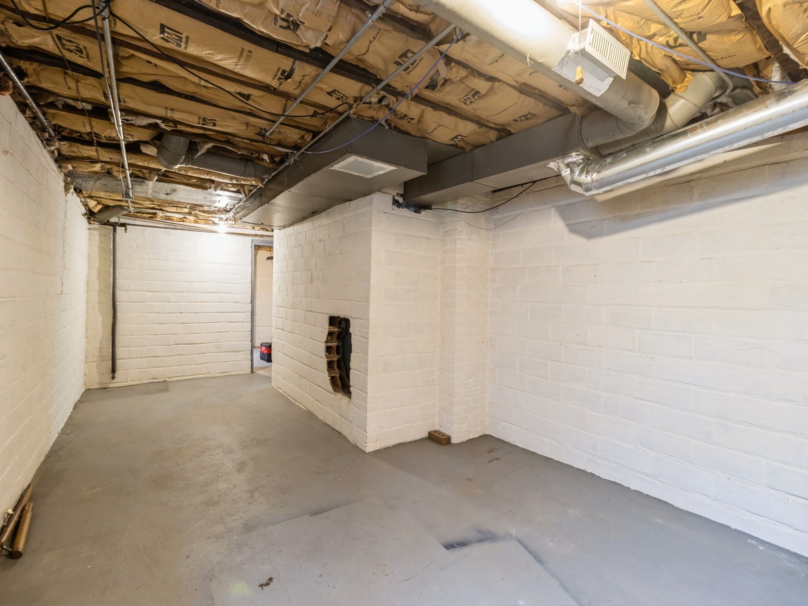 1000 66th Street, Windsor Heights, Iowa image 24