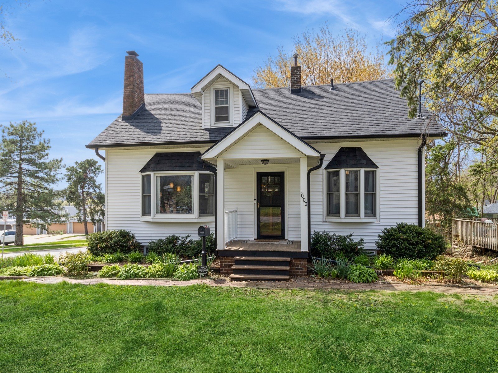 1000 66th Street, Windsor Heights, Iowa image 1